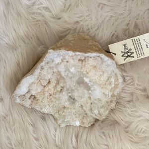 Crystal Quartz Geode ✨